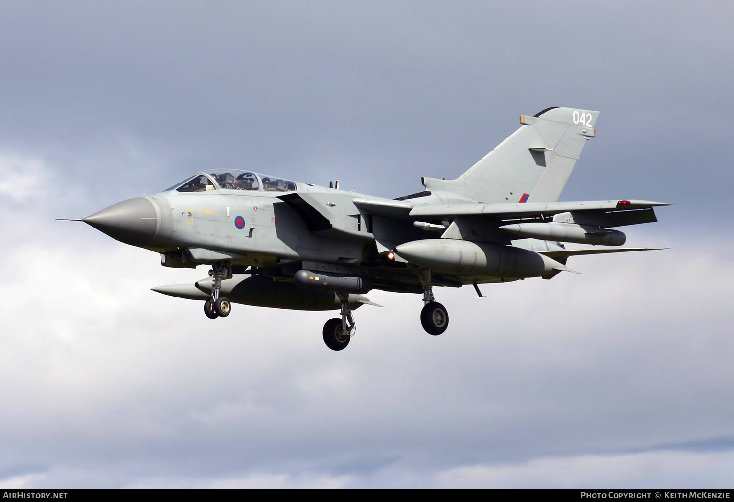 Aircraft Photo of ZA550 | Panavia Tornado GR4 | UK - Air Force | AirHistory.net #232395