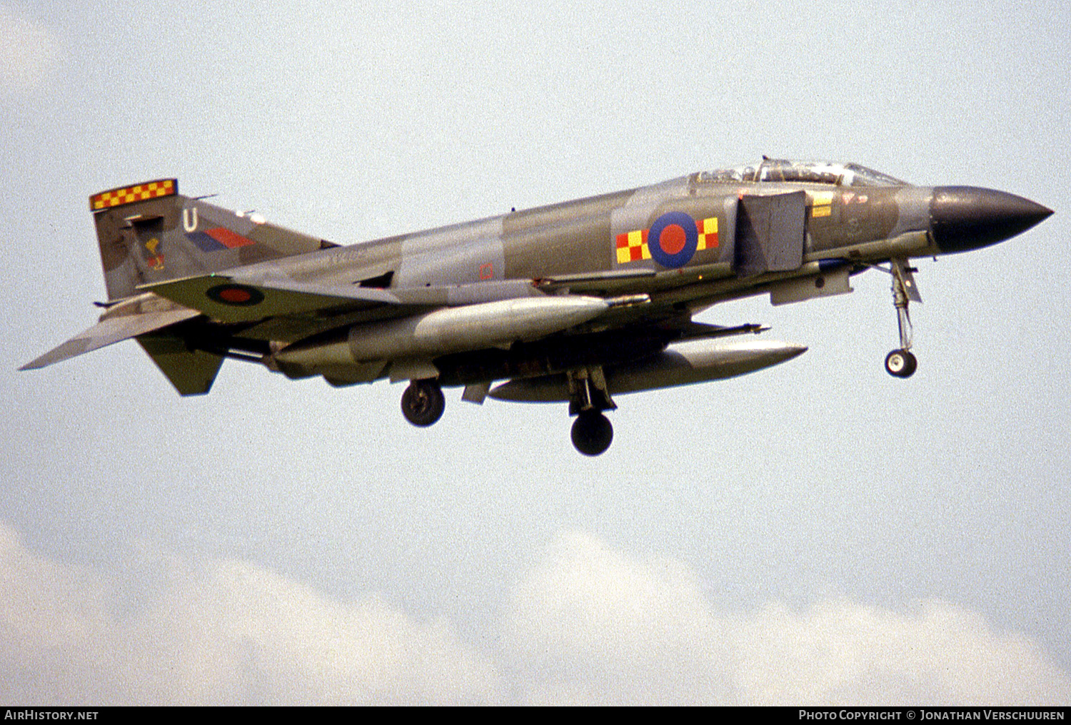 Aircraft Photo of XV462 | McDonnell Douglas F-4M Phantom FGR2 | UK - Air Force | AirHistory.net #232425