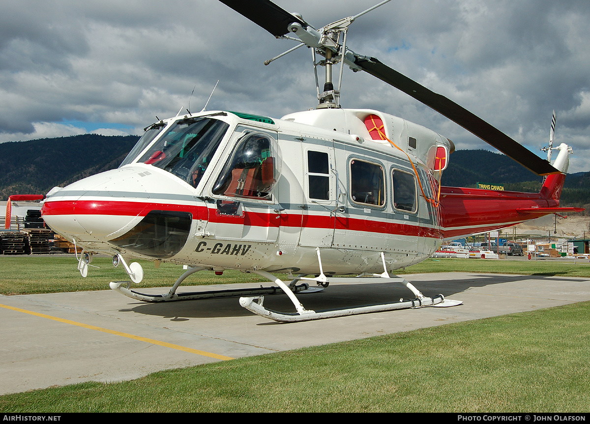 Aircraft Photo of C-GAHV | Bell 212 Twin Two-Twelve | Alpine Helicopters | AirHistory.net #232480