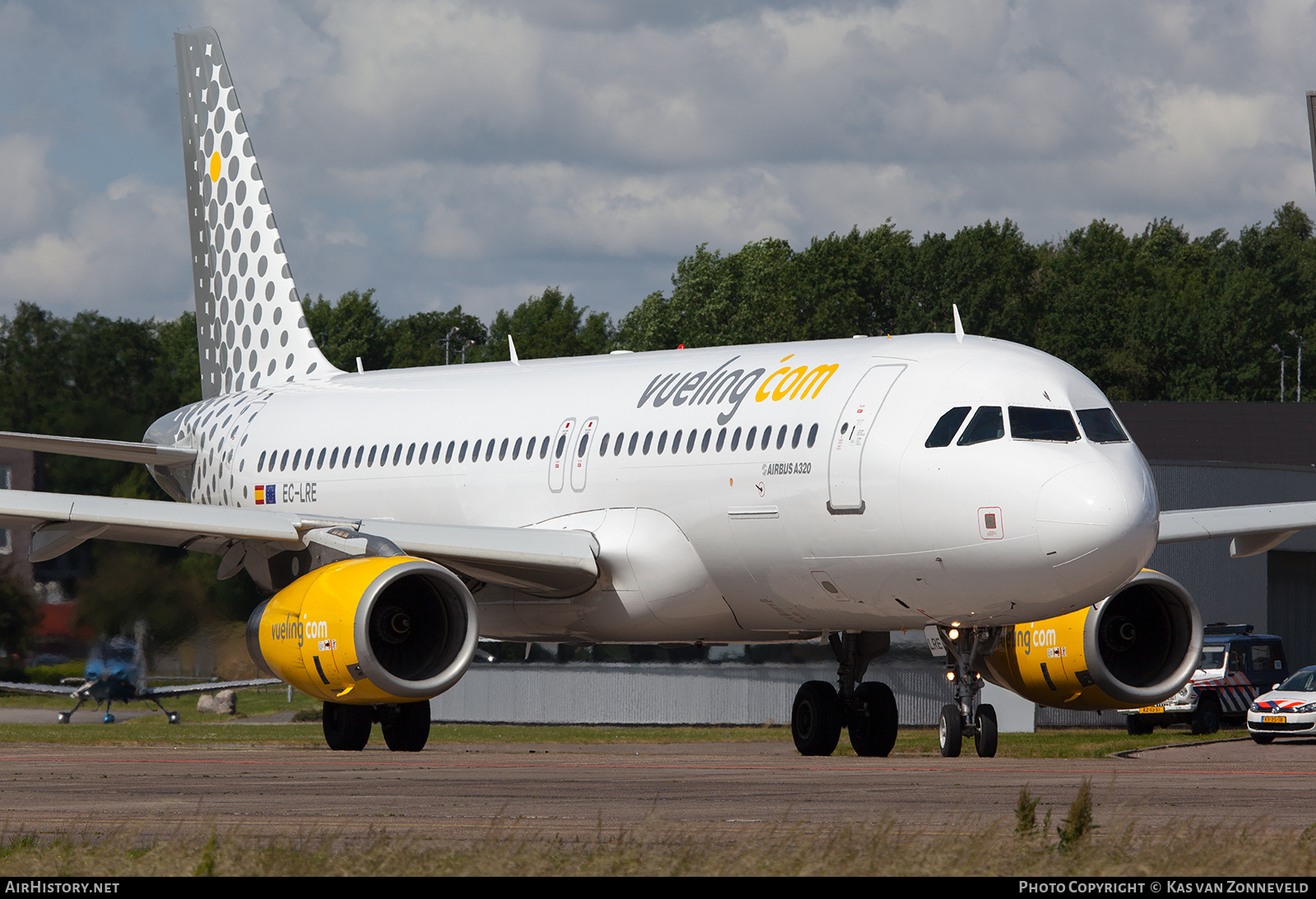 Aircraft Photo of EC-LRE | Airbus A320-232 | Vueling Airlines | AirHistory.net #232488