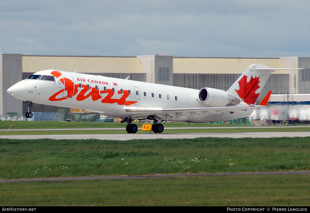 Aircraft Photo of C-GUJA | Bombardier CRJ-200ER (CL-600-2B19) | Air Canada Jazz | AirHistory.net #232519