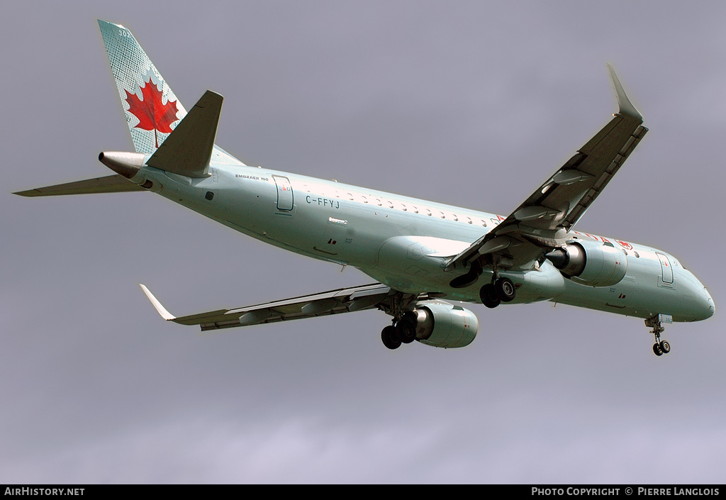 Aircraft Photo of C-FFYJ | Embraer 190AR (ERJ-190-100IGW) | Air Canada | AirHistory.net #232545