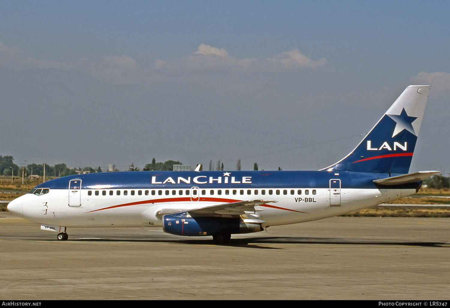 Aircraft Photo of VP-BBL | Boeing 737-291/Adv | LAN Chile - Línea Aérea Nacional | AirHistory.net #232581