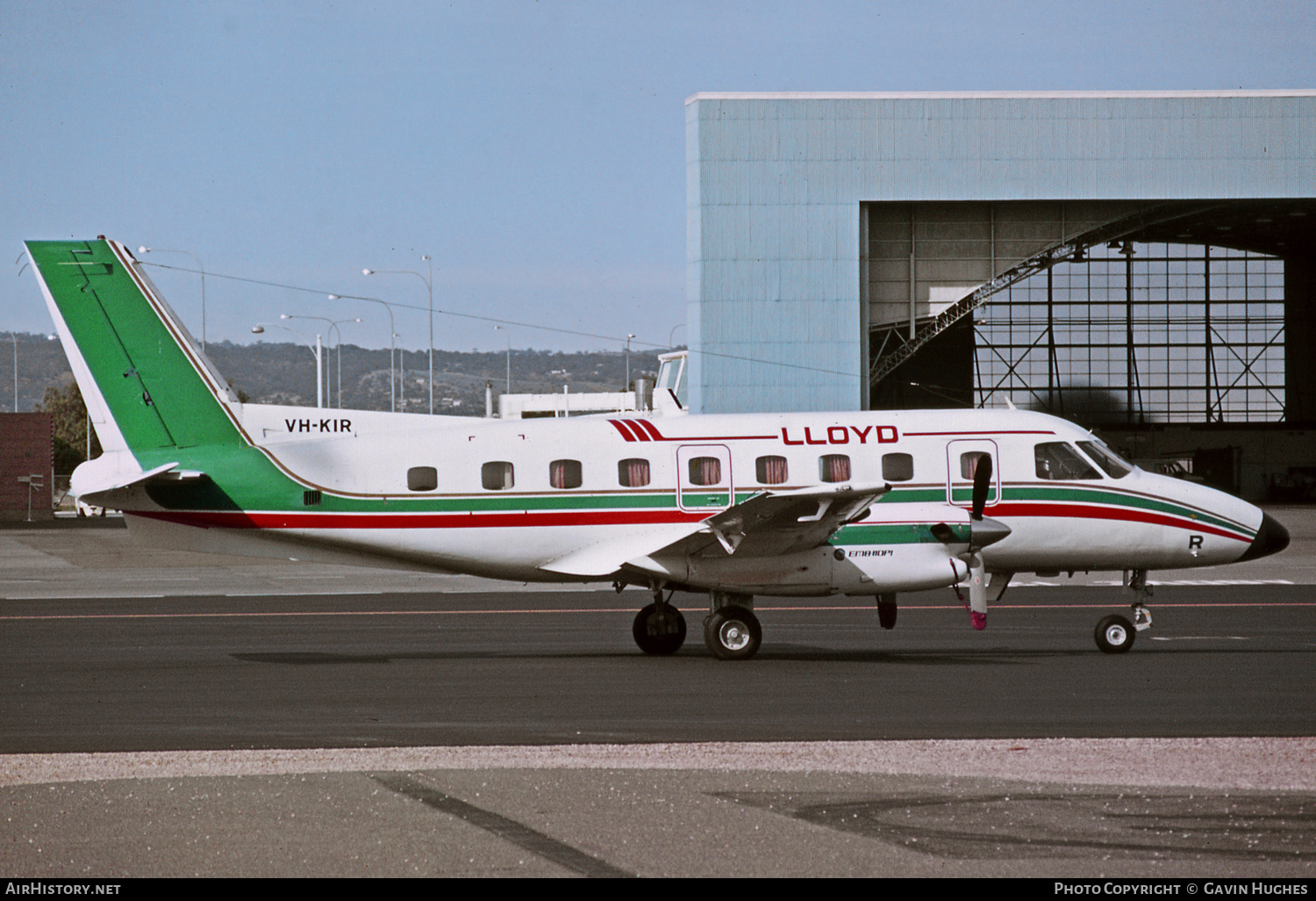 Aircraft Photo of VH-KIR | Embraer EMB-110P1 Bandeirante | Lloyd Aviation | AirHistory.net #232686