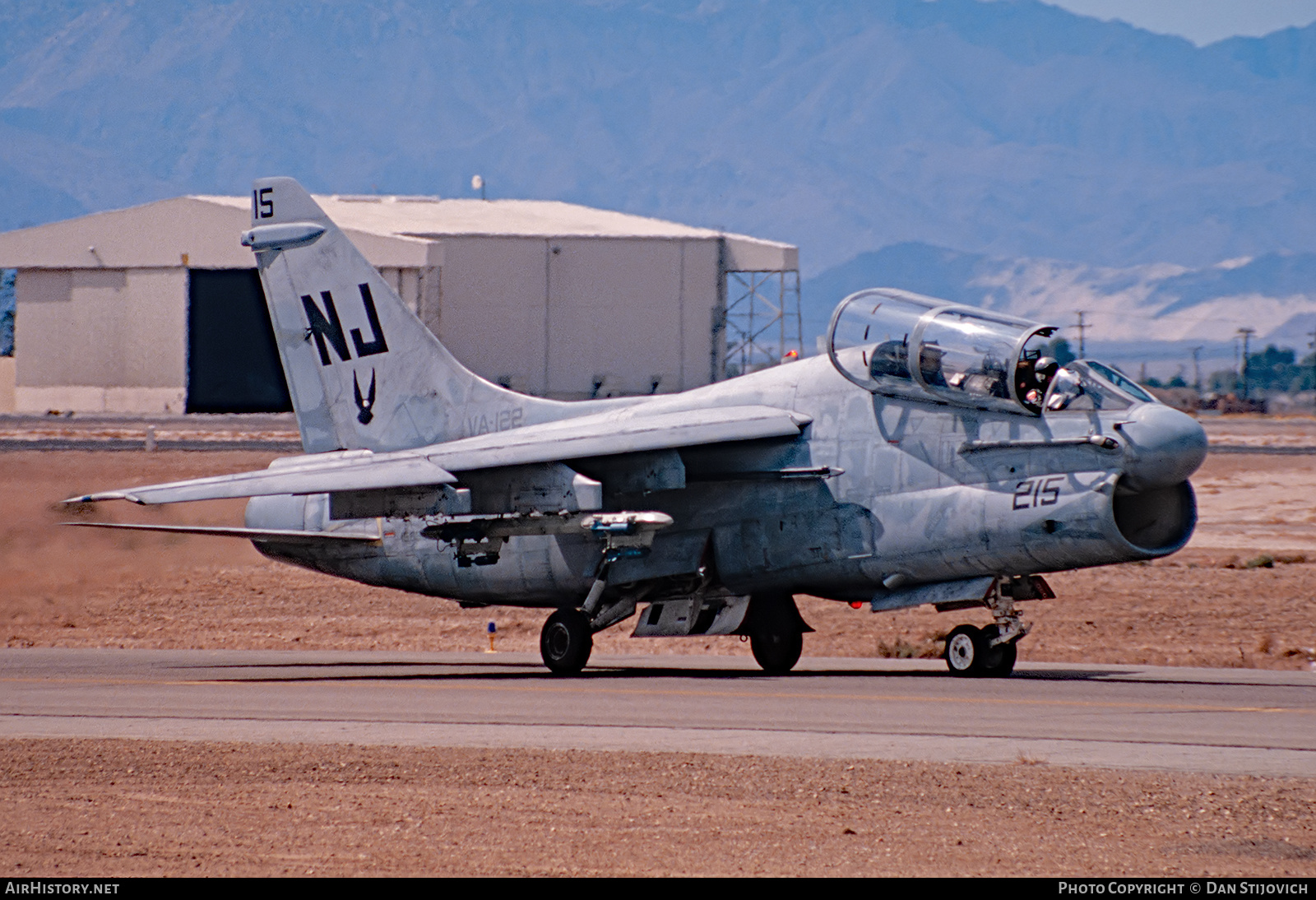 Aircraft Photo of 156800 | LTV TA-7C Corsair II | USA - Navy | AirHistory.net #232767