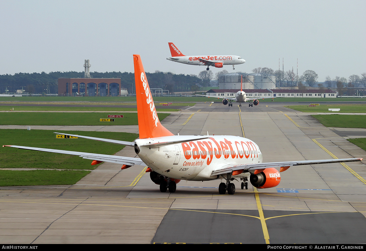 Aircraft Photo of G-EZKF | Boeing 737-73V | EasyJet | AirHistory.net #232813
