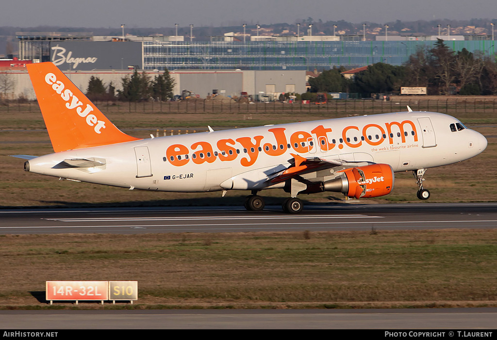 Aircraft Photo of G-EJAR | Airbus A319-111 | EasyJet | AirHistory.net #232867