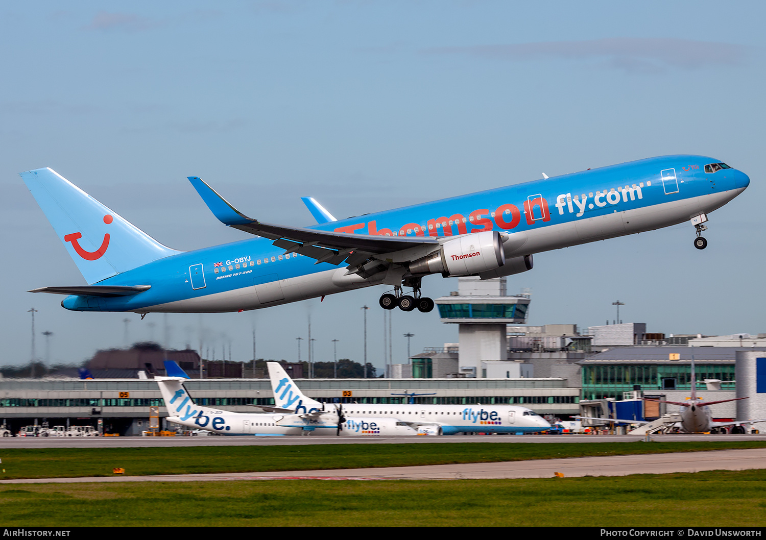 Aircraft Photo of G-OBYJ | Boeing 767-304/ER | Thomsonfly | AirHistory.net #232909