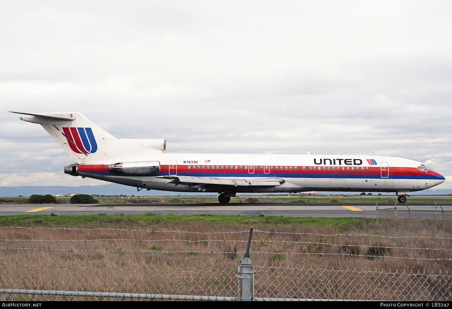 Aircraft Photo of N7633U | Boeing 727-222 | United Airlines | AirHistory.net #233044