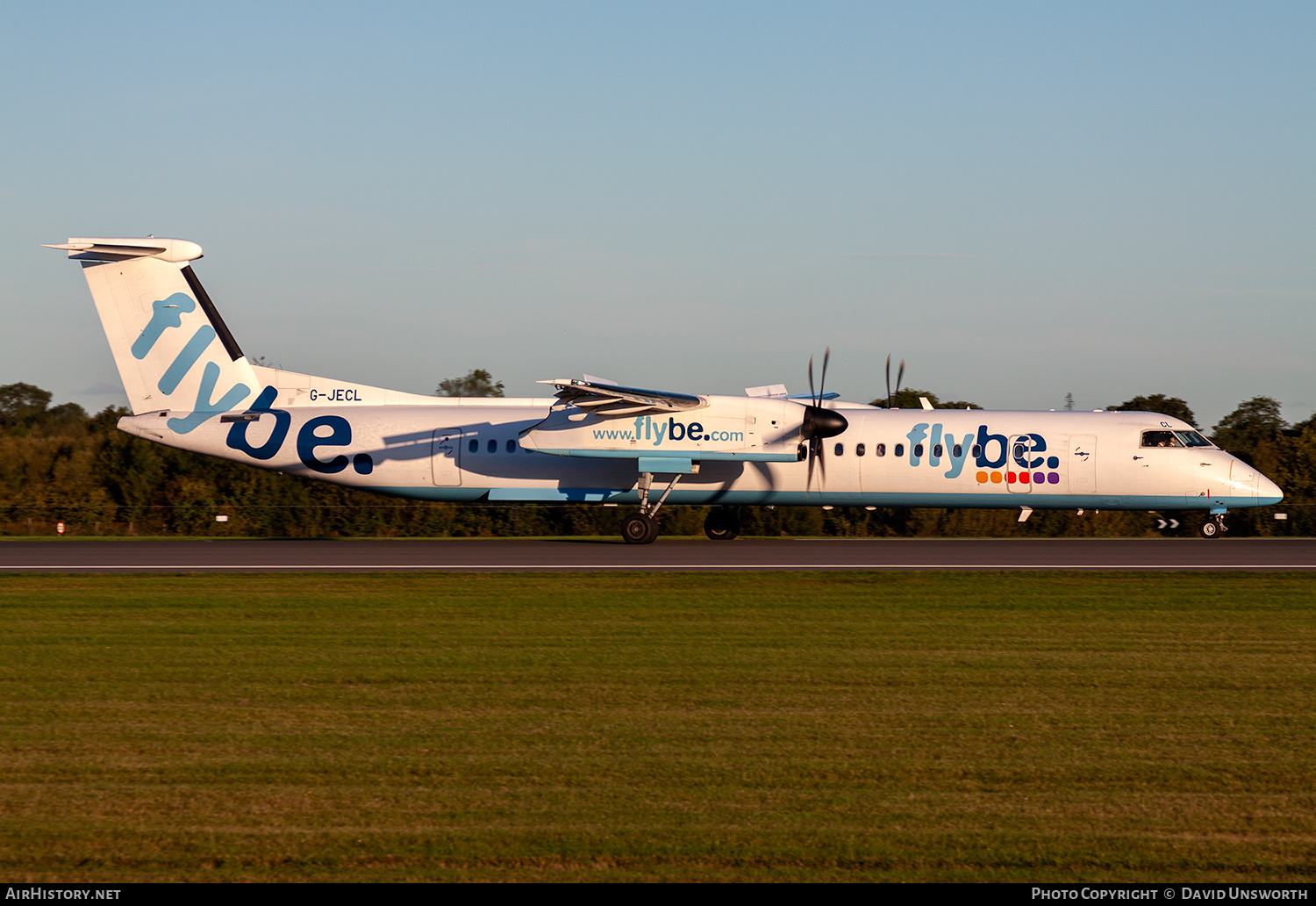 Aircraft Photo of G-JECL | Bombardier DHC-8-402 Dash 8 | Flybe | AirHistory.net #233105