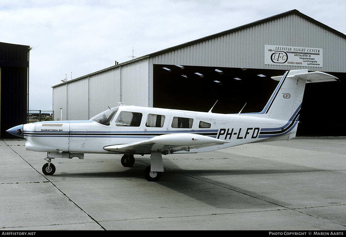 Aircraft Photo of PH-LFD | Piper PA-32RT-300T Turbo Lance II | Lelystad Flight Center - LFC | AirHistory.net #233137