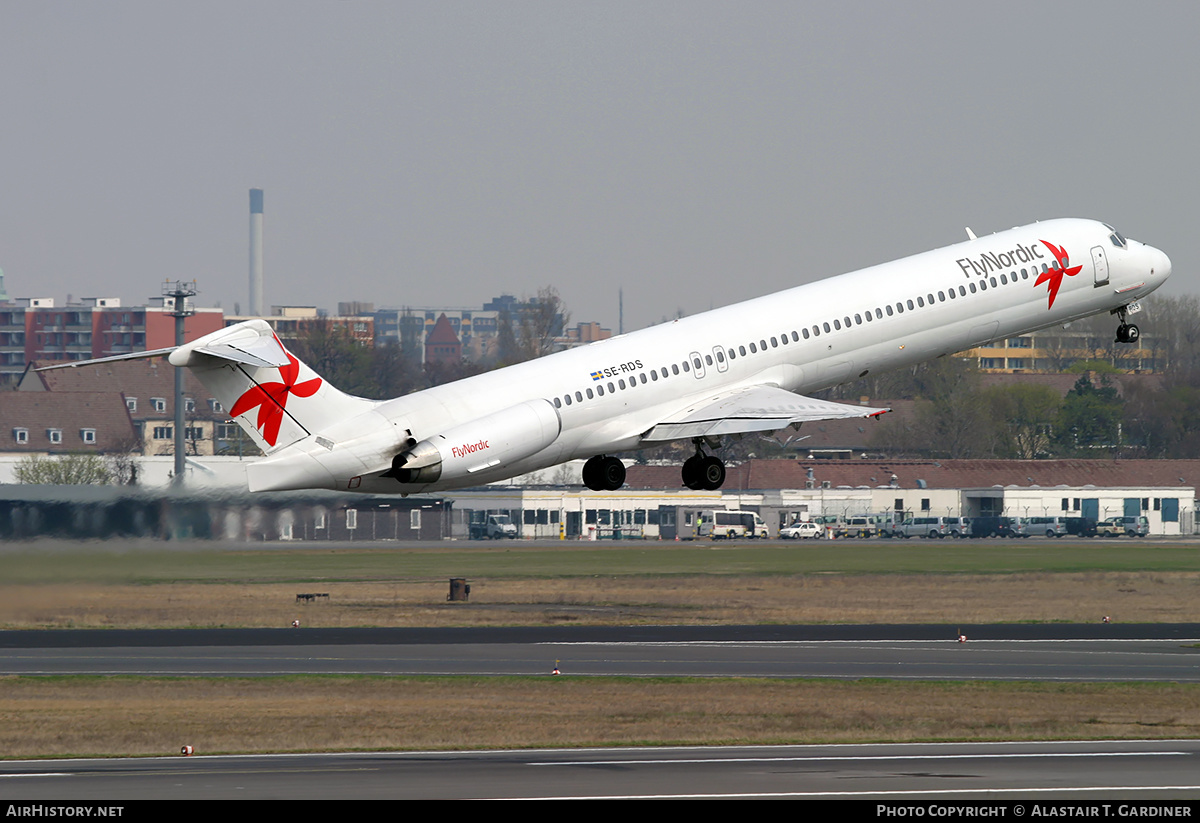 Aircraft Photo of SE-RDS | McDonnell Douglas MD-83 (DC-9-83) | FlyNordic | AirHistory.net #233140