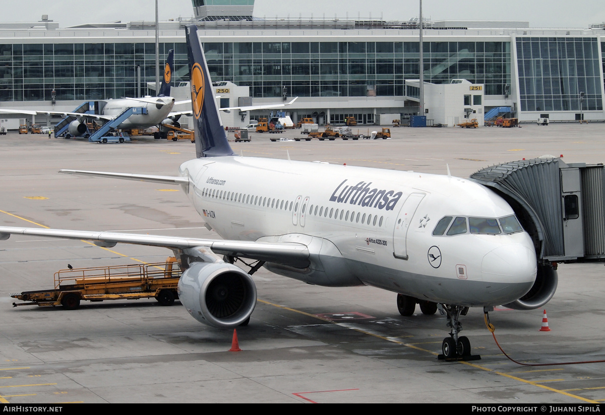 Aircraft Photo of D-AIZM | Airbus A320-214 | Lufthansa | AirHistory.net #233163