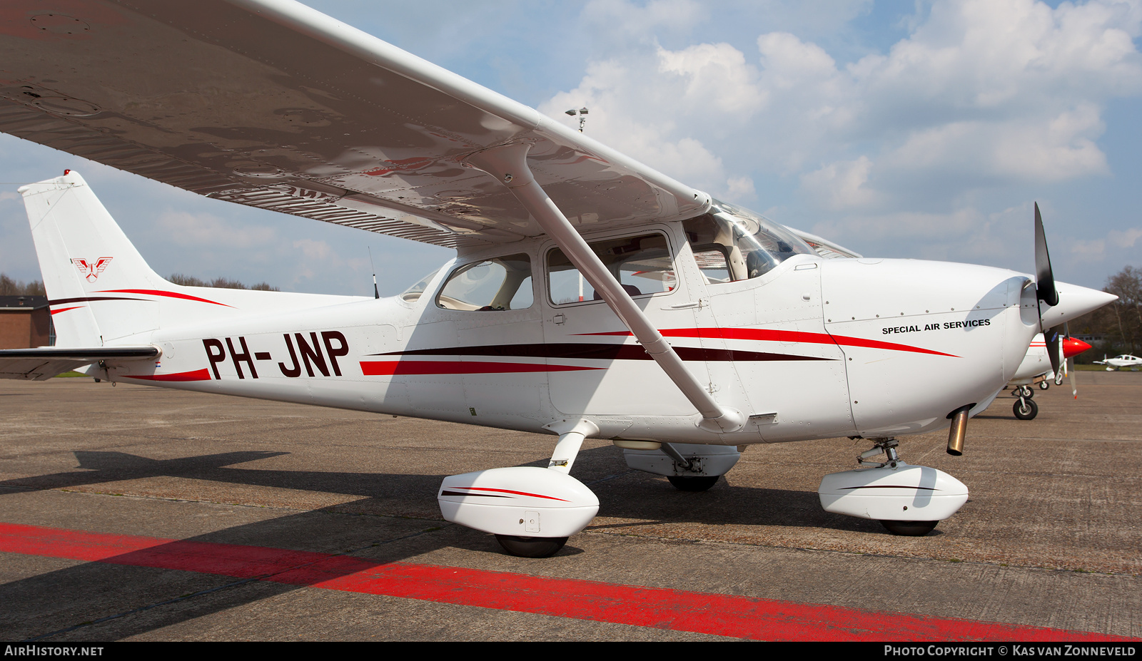 Aircraft Photo of PH-JNP | Cessna 172N Skyhawk 100 | Special Air Services | AirHistory.net #233213