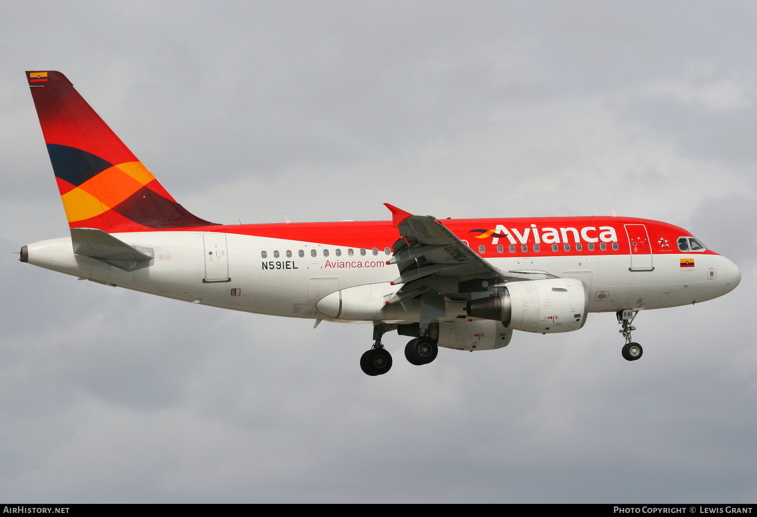 Aircraft Photo of N591EL | Airbus A318-111 | Avianca | AirHistory.net #233258
