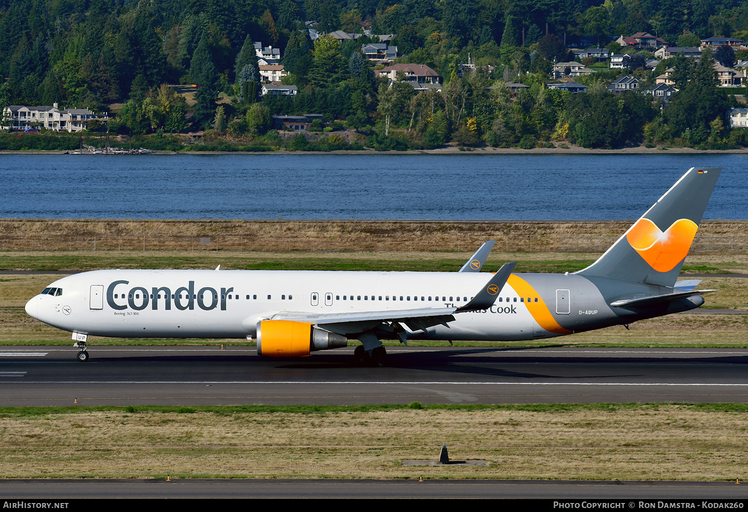 Aircraft Photo of D-ABUP | Boeing 767-3Q8/ER | Condor Flugdienst | AirHistory.net #233317