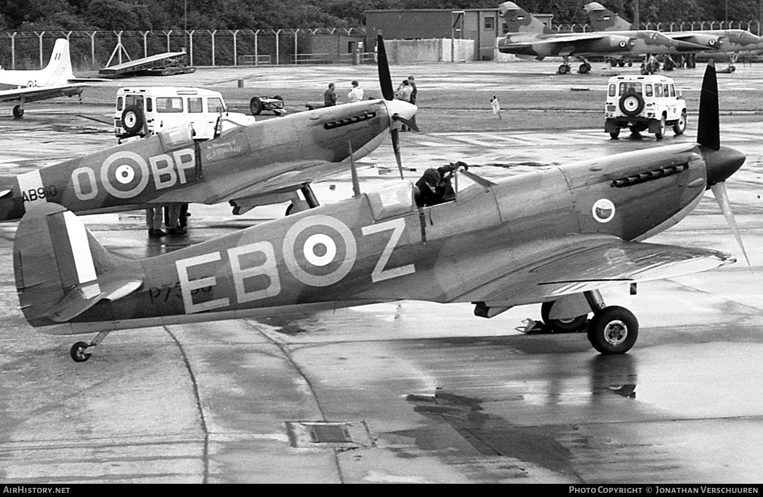 Aircraft Photo of P7350 | Supermarine 329 Spitfire Mk2A | UK - Air Force | AirHistory.net #233343