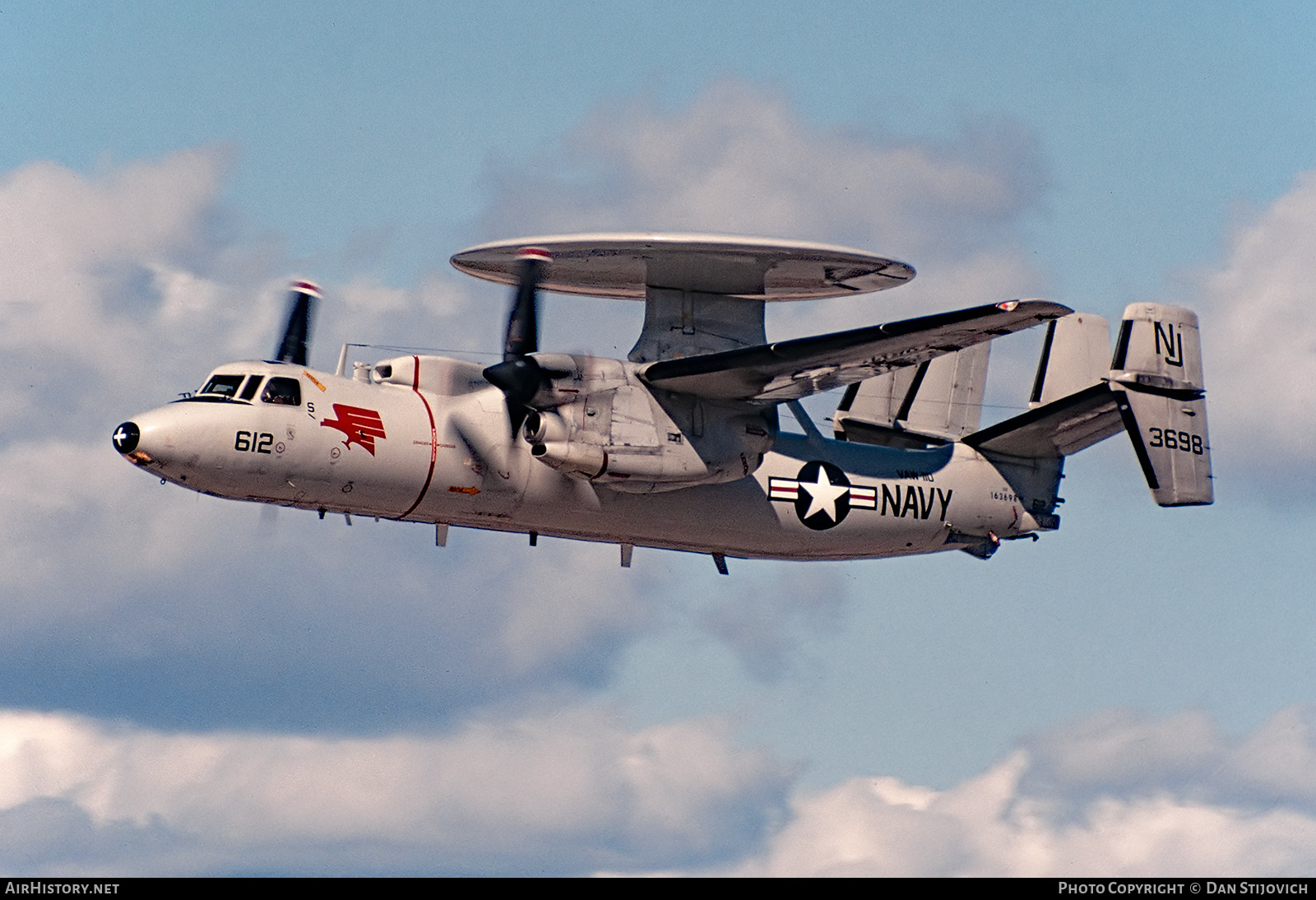 Aircraft Photo of 163698 / 3698 | Grumman E-2C Hawkeye | USA - Navy | AirHistory.net #233673