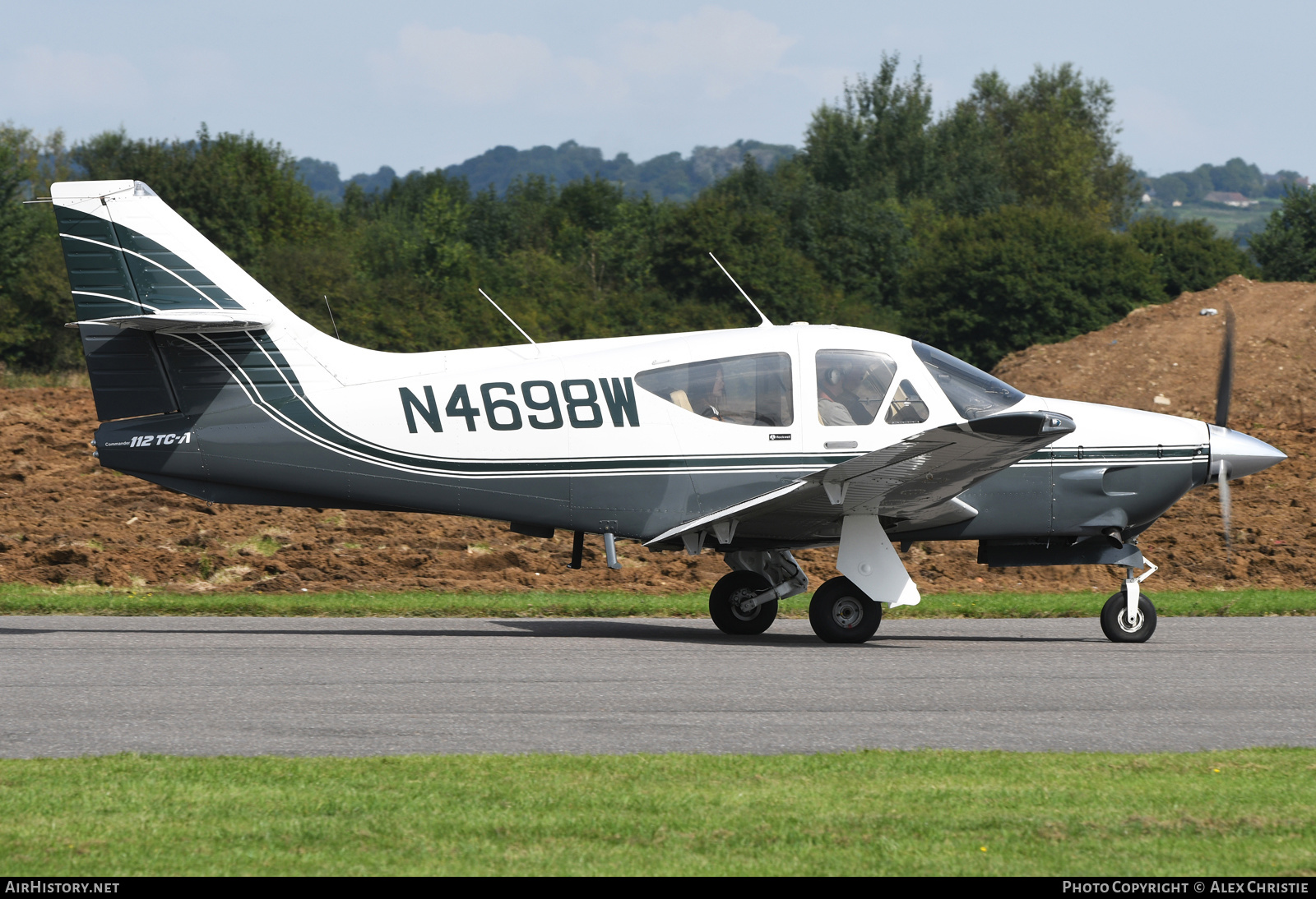 Aircraft Photo of N4698W | Rockwell Commander 112TCA | AirHistory.net #233721