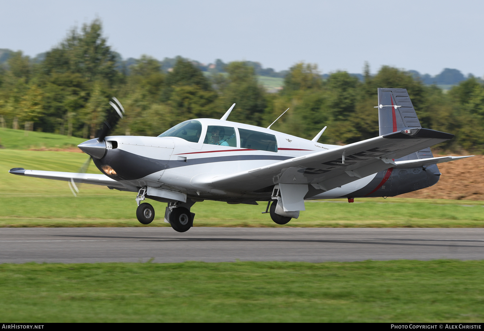 Aircraft Photo of G-BYEE | Mooney M-20K 231 | AirHistory.net #233747