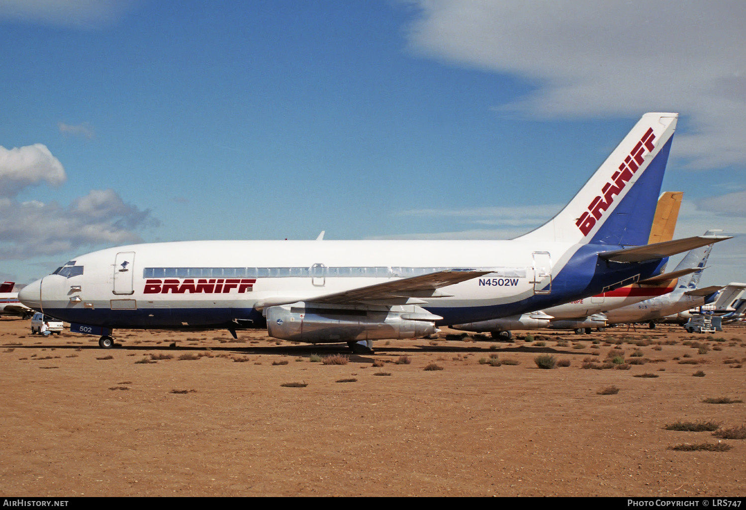 Aircraft Photo of N4502W | Boeing 737-247 | Braniff | AirHistory.net #233765