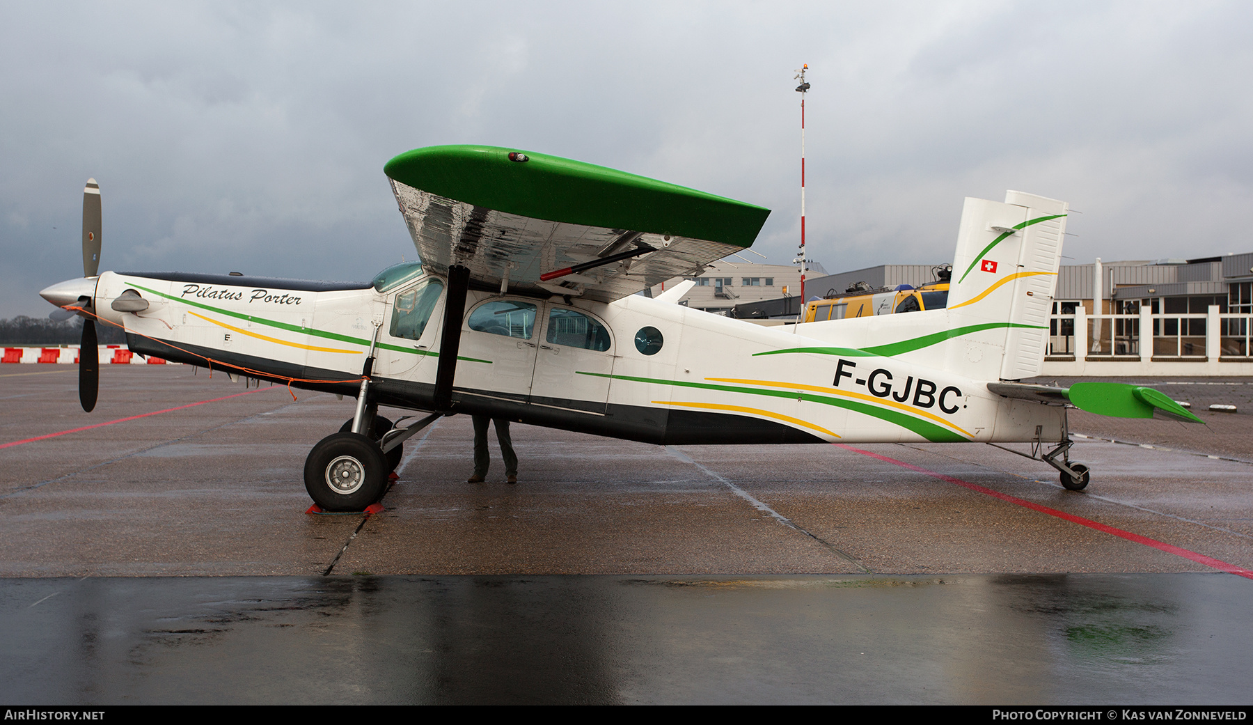Aircraft Photo of F-GJBC | Pilatus PC-6/B2/34-H4 Turbo Porter | AirHistory.net #233878