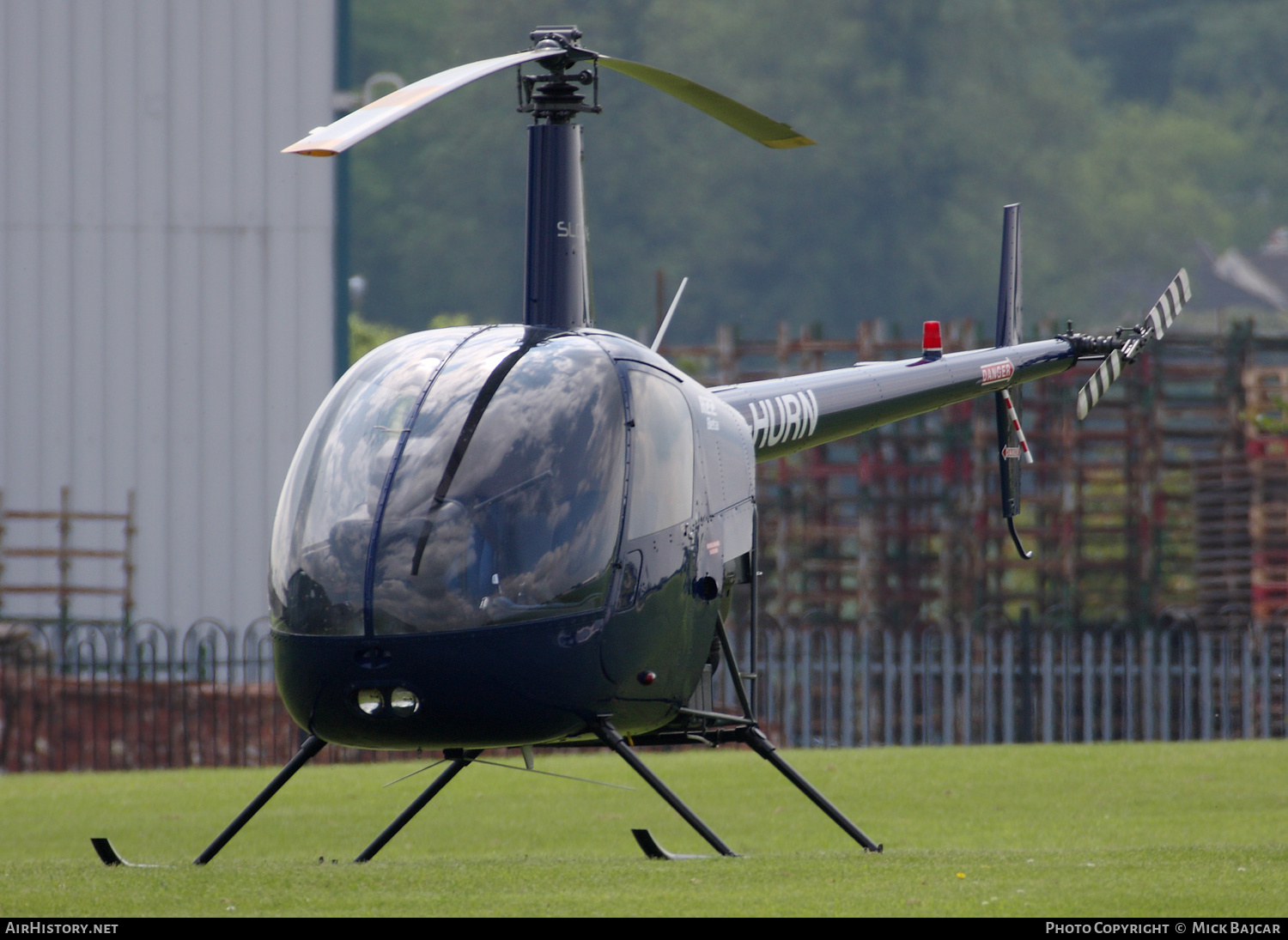 Aircraft Photo of G-HURN | Robinson R-22 Beta | AirHistory.net #233893