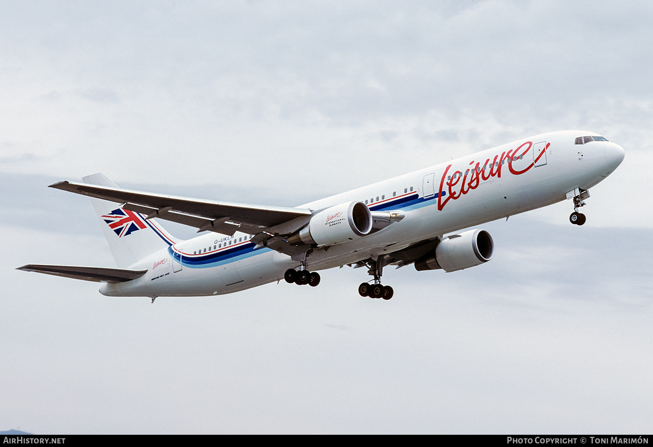 Aircraft Photo of G-UKLH | Boeing 767-39H/ER | Leisure International Airways | AirHistory.net #233894