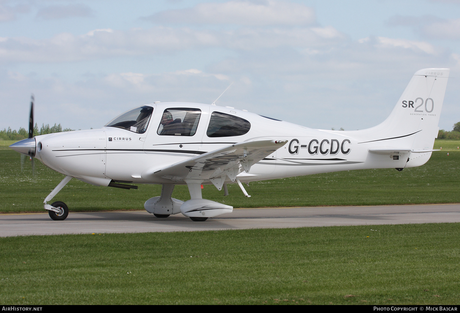 Aircraft Photo of G-GCDC | Cirrus SR-20 G3 | AirHistory.net #234008