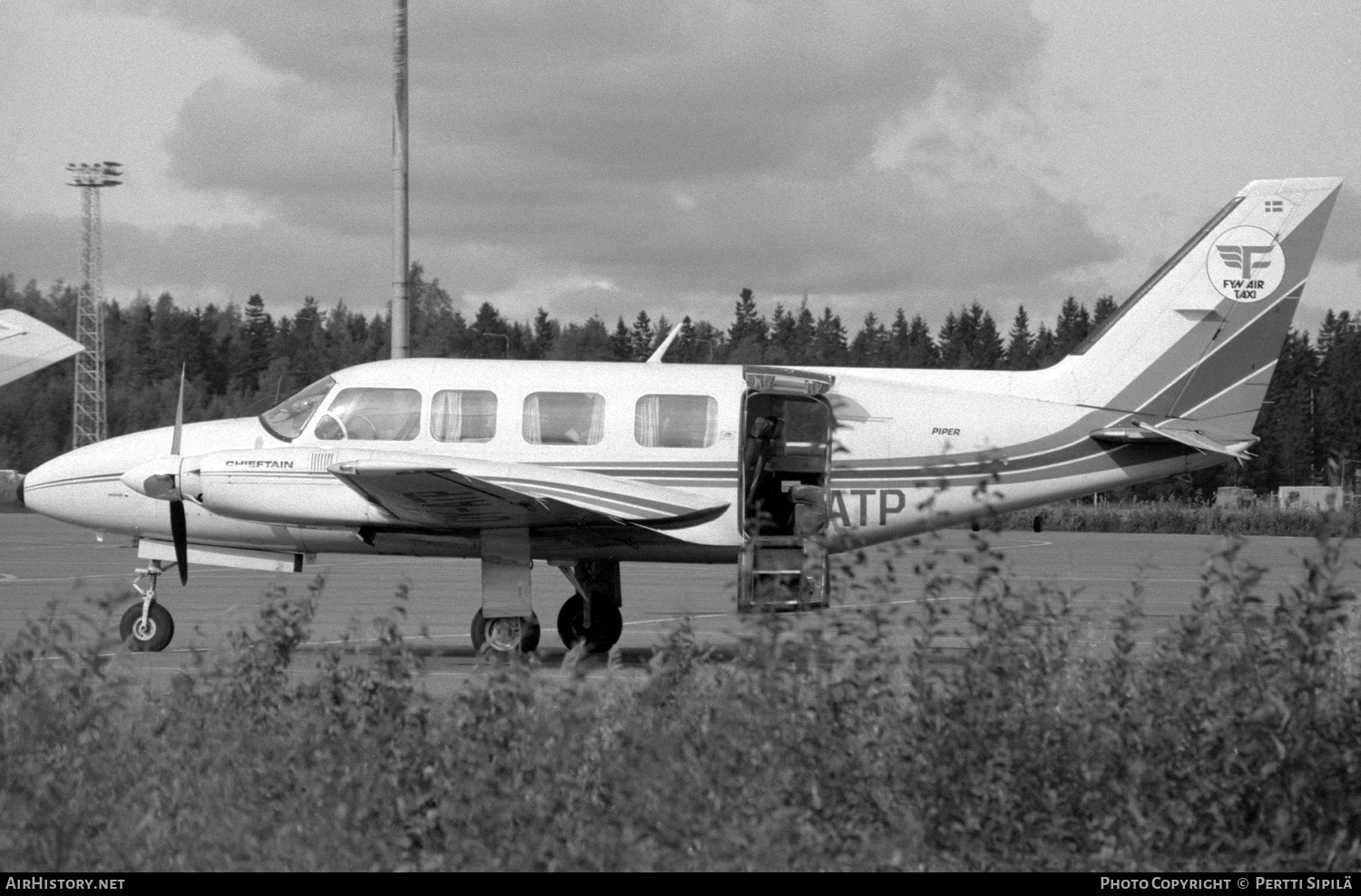 Aircraft Photo of OY-ATP | Piper PA-31-350 Navajo Chieftain | Fyn Air Taxi | AirHistory.net #234111