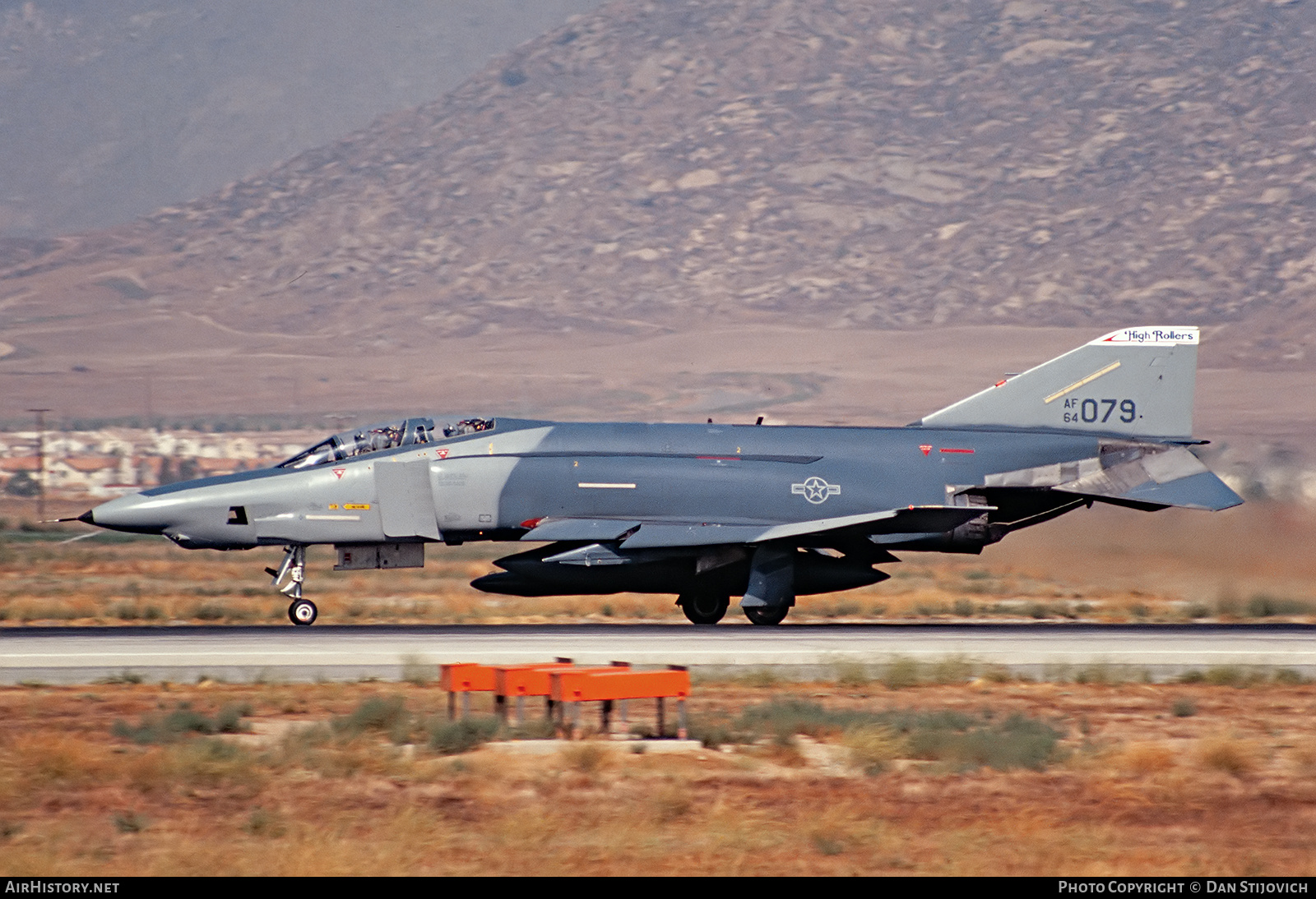 Aircraft Photo of 64-1079 / AF64-079 | McDonnell Douglas RF-4C Phantom II | USA - Air Force | AirHistory.net #234154