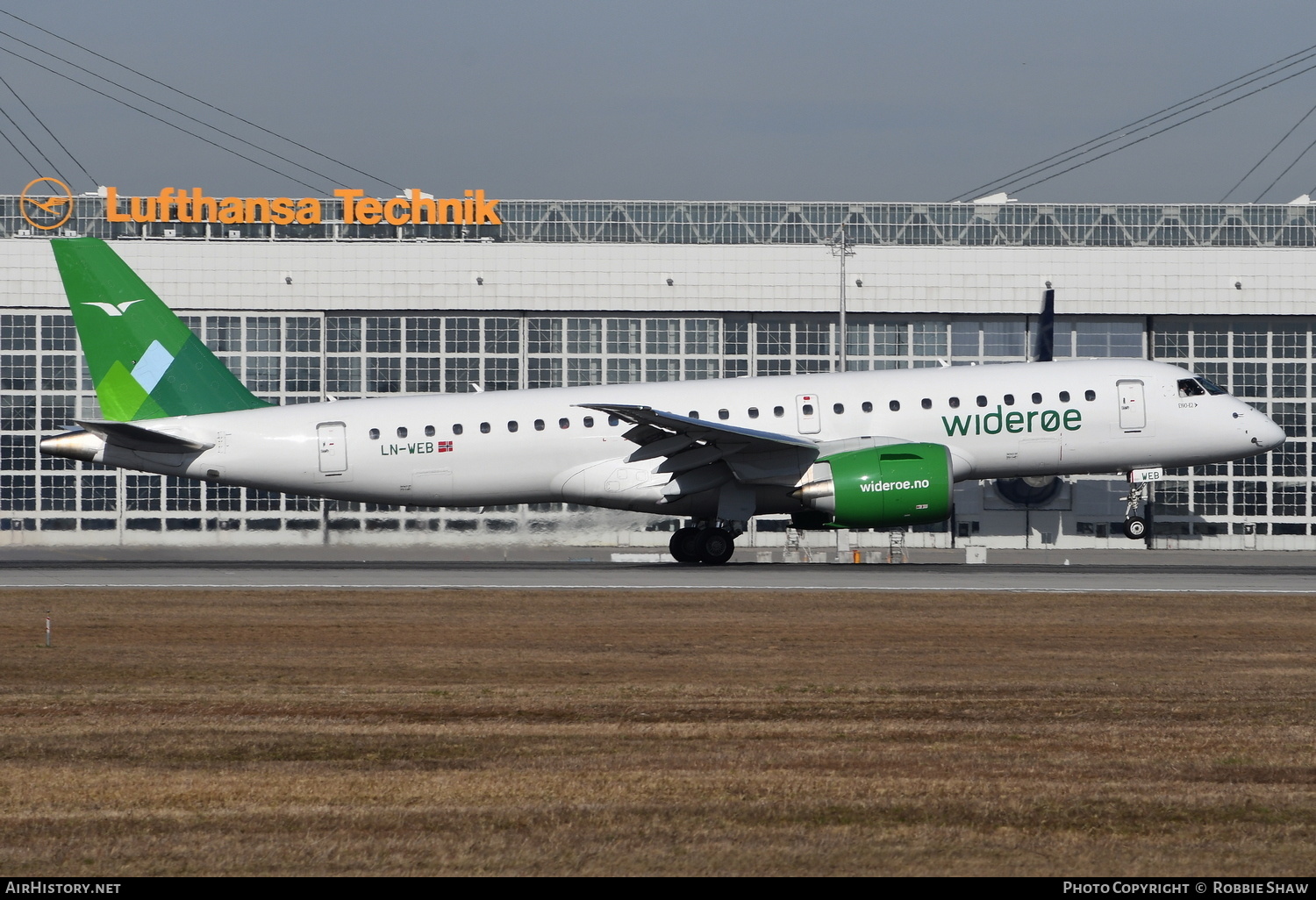 Aircraft Photo of LN-WEB | Embraer 190-E2 (ERJ-190-300) | Widerøe | AirHistory.net #234222