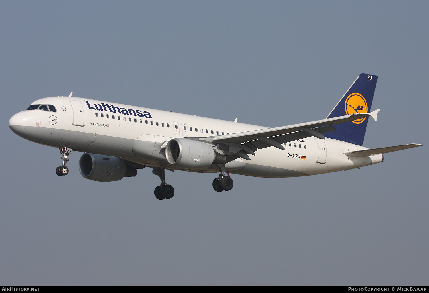 Aircraft Photo of D-AIZJ | Airbus A320-214 | Lufthansa | AirHistory.net #234234