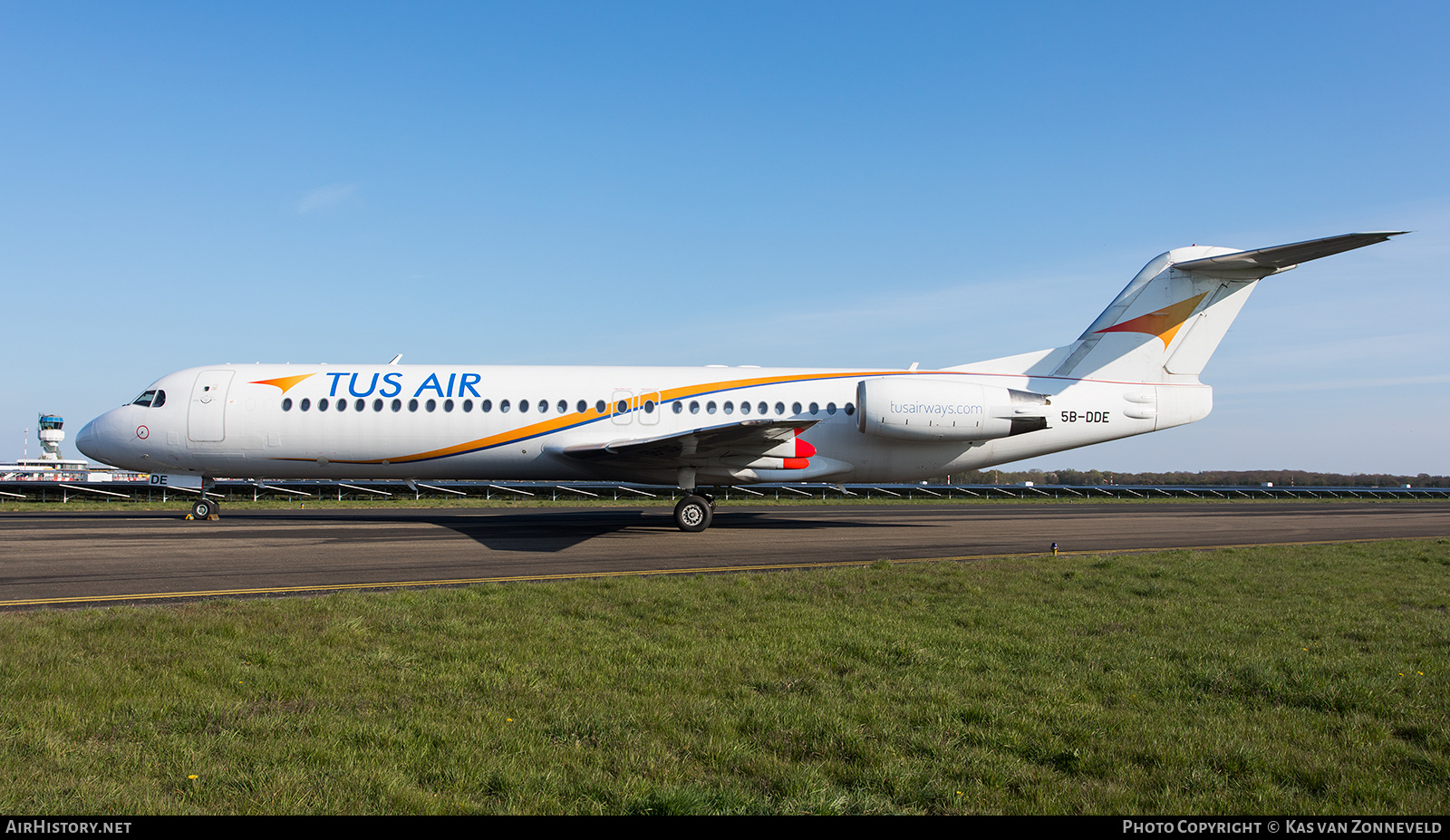 Aircraft Photo of 5B-DDE | Fokker 100 (F28-0100) | Tus Airways | AirHistory.net #234353