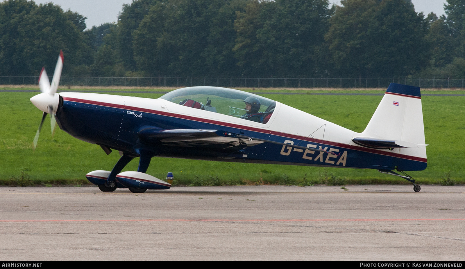 Aircraft Photo of G-EXEA | Extra EA-300L | AirHistory.net #234372