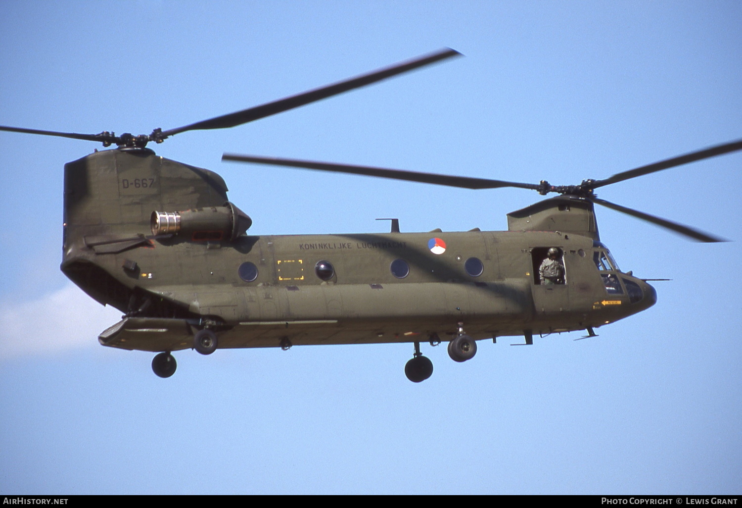 Aircraft Photo of D-667 | Boeing CH-47D Chinook (414) | Netherlands - Air Force | AirHistory.net #234424
