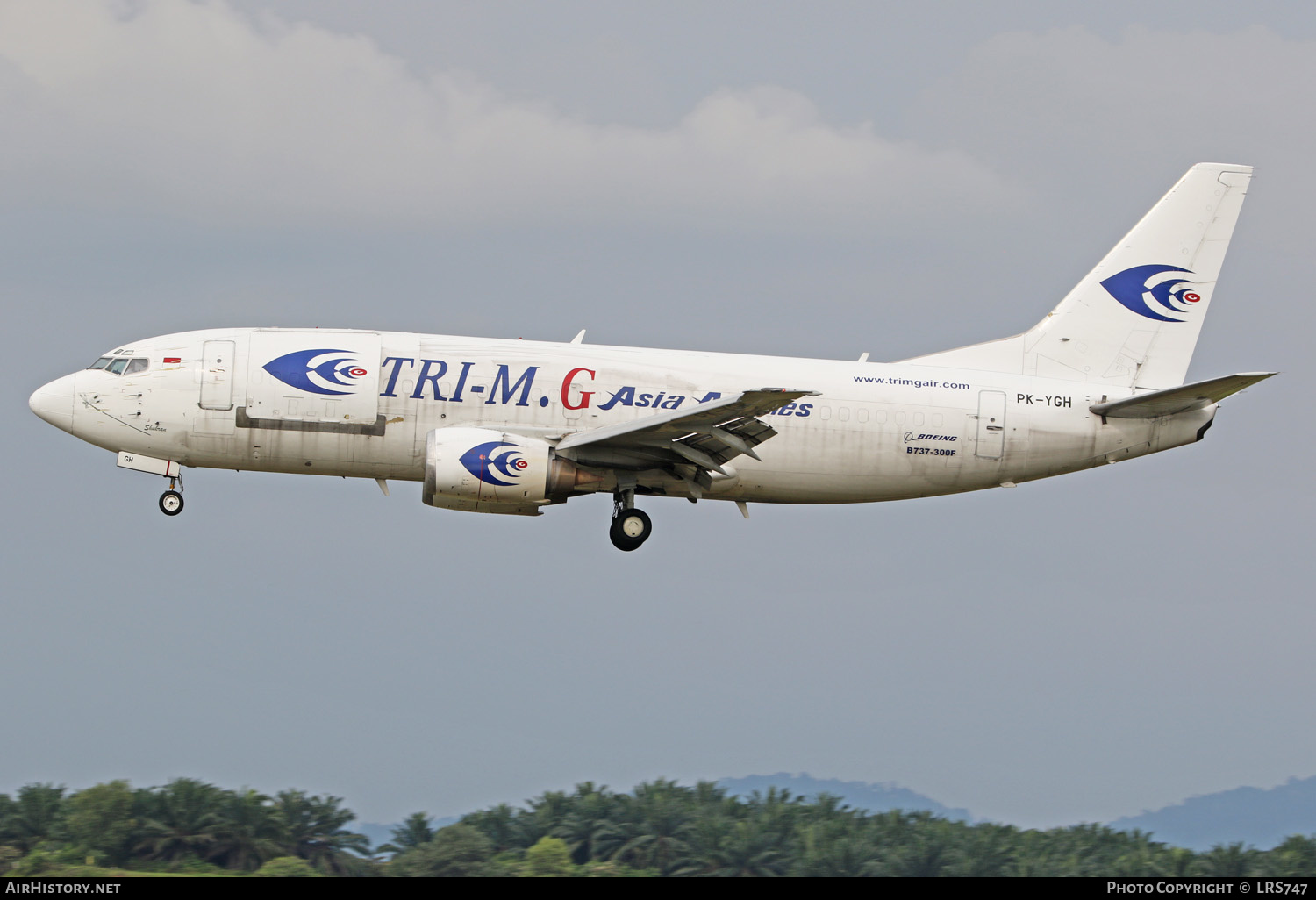 Aircraft Photo of PK-YGH | Boeing 737-36N(SF) | Tri-M.G. Intra Asia Airlines | AirHistory.net #234462