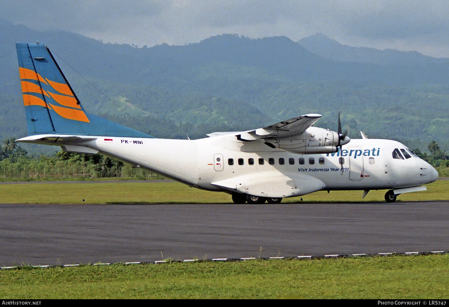 Aircraft Photo of PK-MNI | CASA/IPTN CN235-10 | Merpati Nusantara Airlines | AirHistory.net #234468
