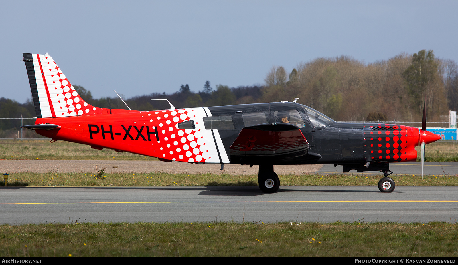 Aircraft Photo of PH-XXH | Piper PA-32R-301T Turbo Saratoga SP | AirHistory.net #234475