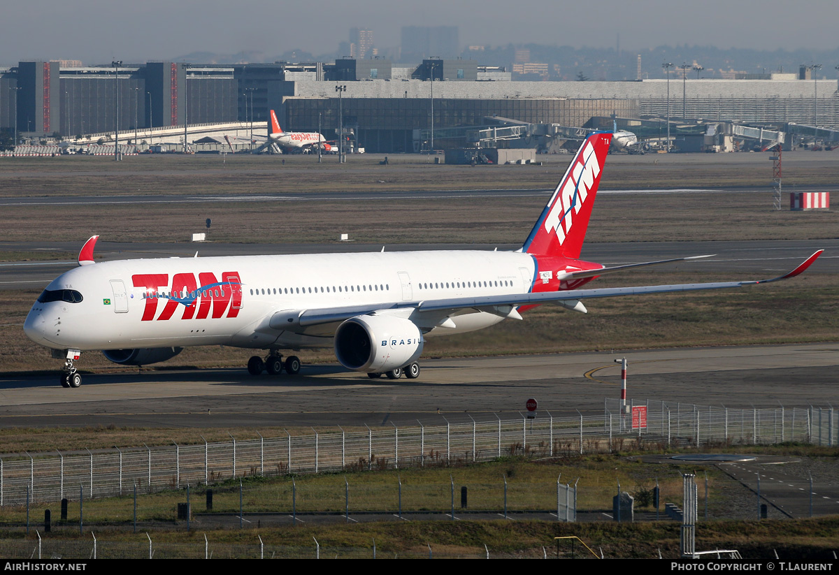 Aircraft Photo of F-WZFS | Airbus A350-941 | TAM Linhas Aéreas | AirHistory.net #234513