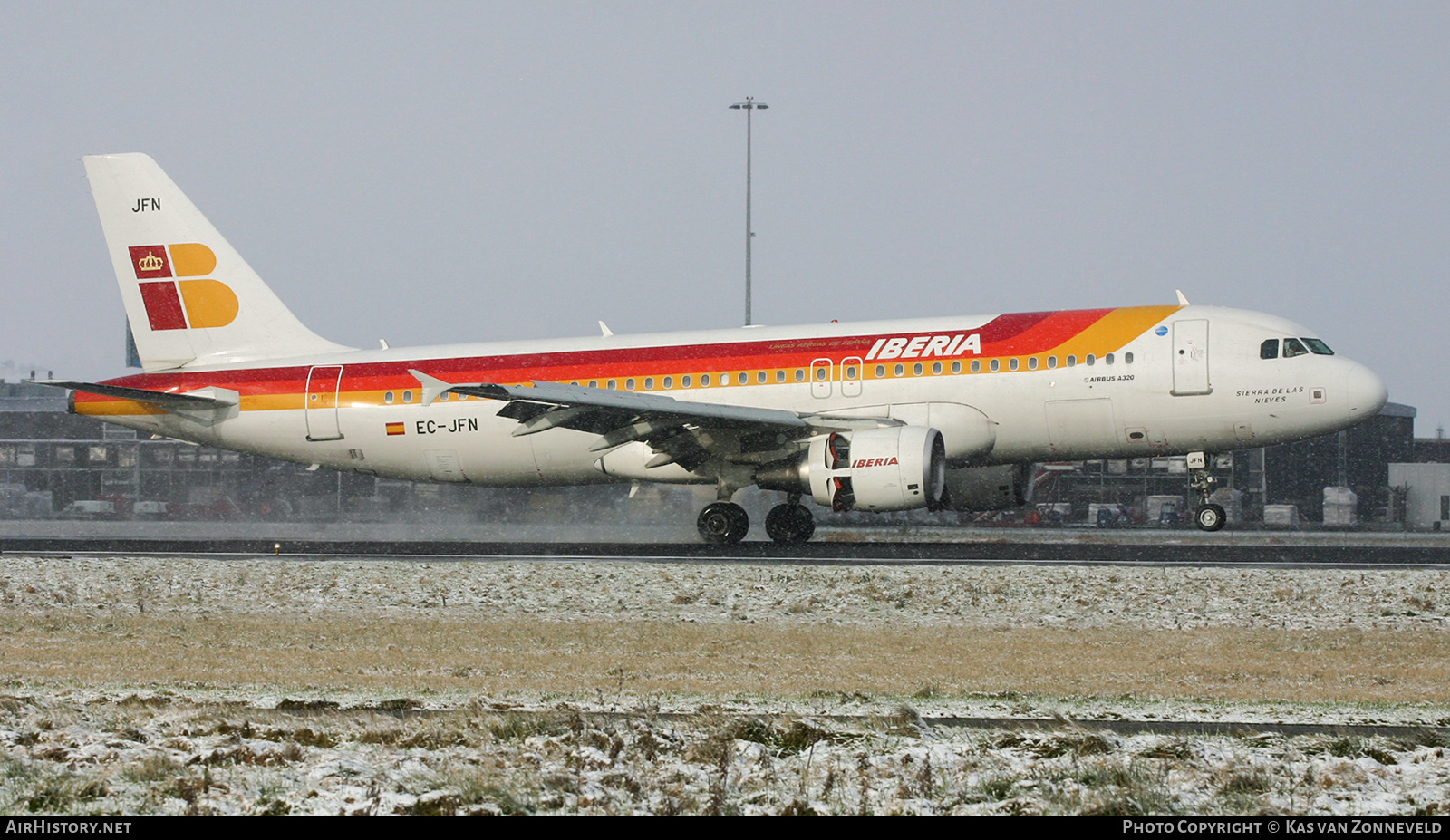 Aircraft Photo of EC-JFN | Airbus A320-214 | Iberia | AirHistory.net #234518