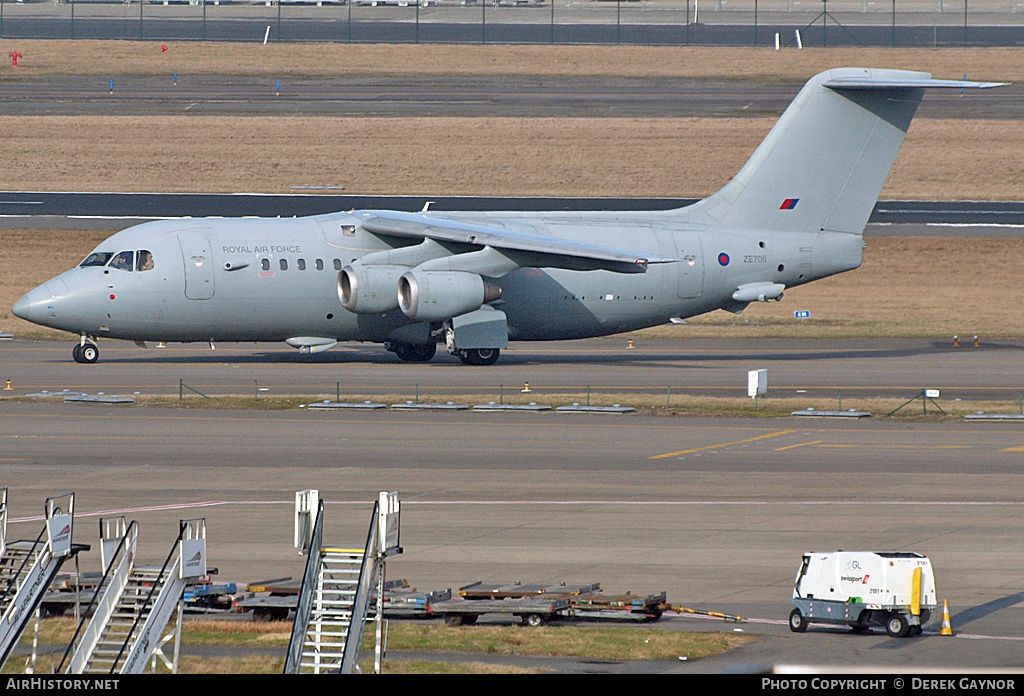 Aircraft Photo of ZE708 | British Aerospace BAe-146 C.3 | UK - Air Force | AirHistory.net #234534