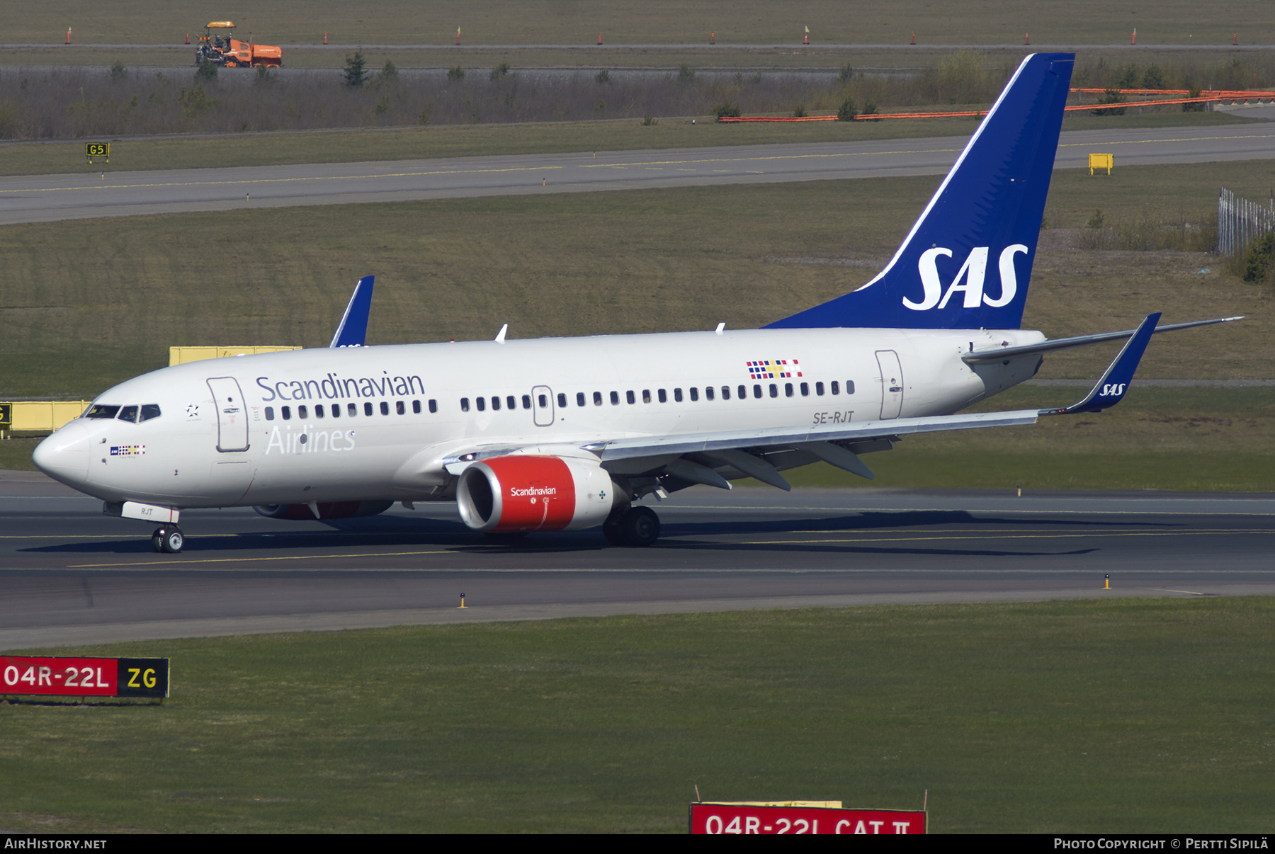 Aircraft Photo of SE-RJT | Boeing 737-76N | Scandinavian Airlines - SAS | AirHistory.net #234536