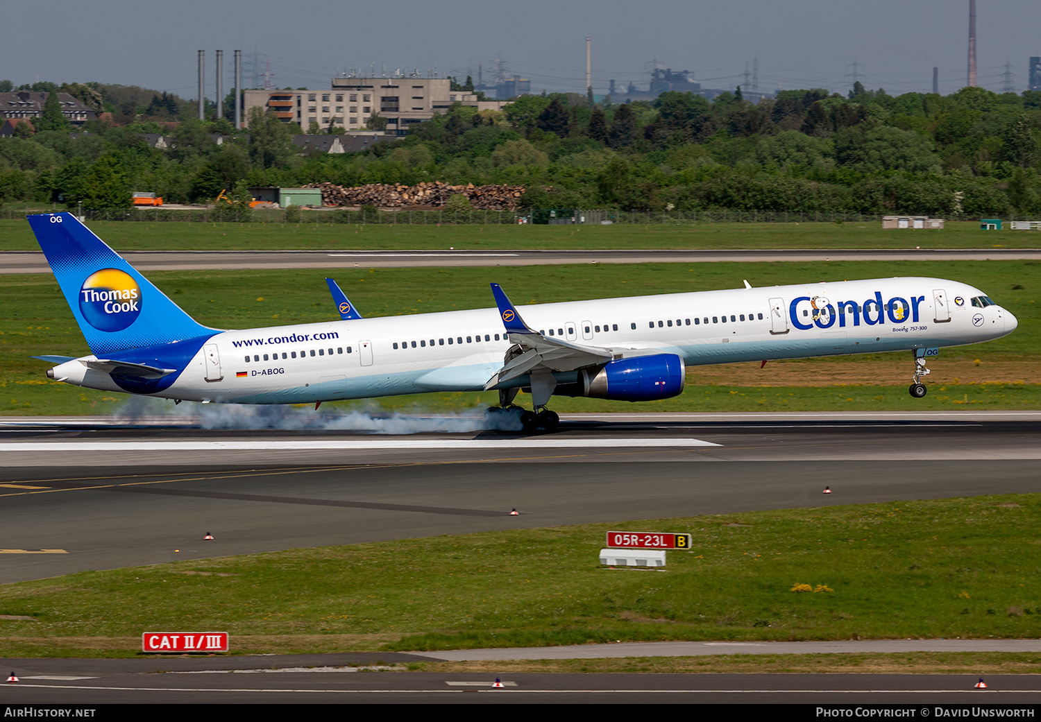 Aircraft Photo of D-ABOG | Boeing 757-330 | Condor Flugdienst | AirHistory.net #234774