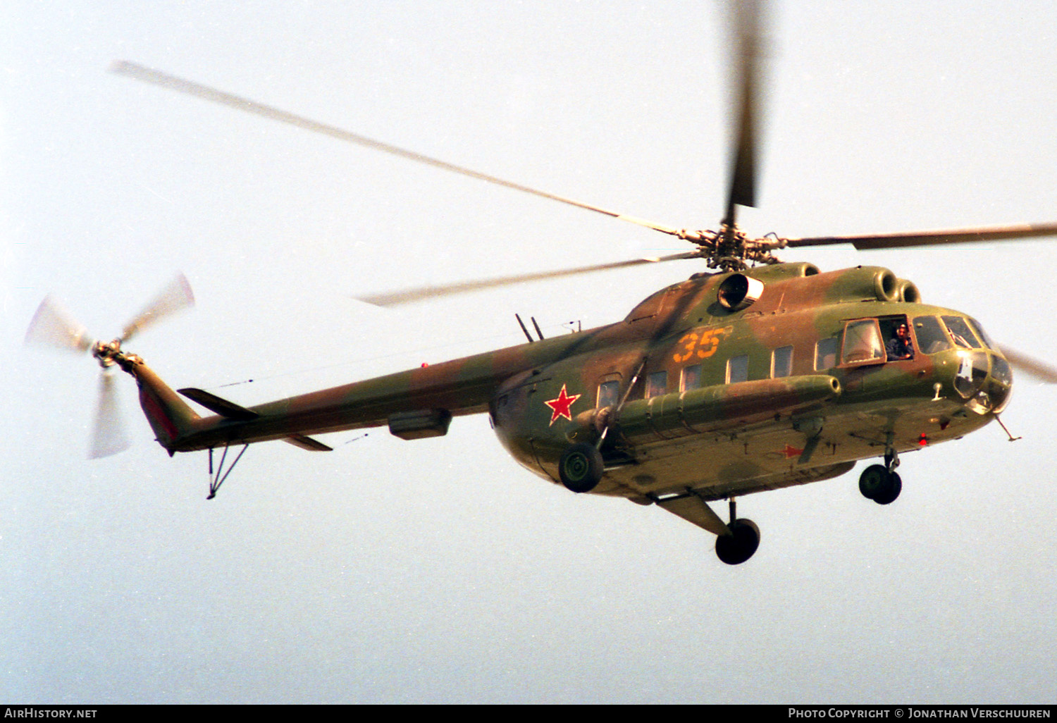 Aircraft Photo of 35 yellow | Mil Mi-8P | Russia - Air Force | AirHistory.net #234855