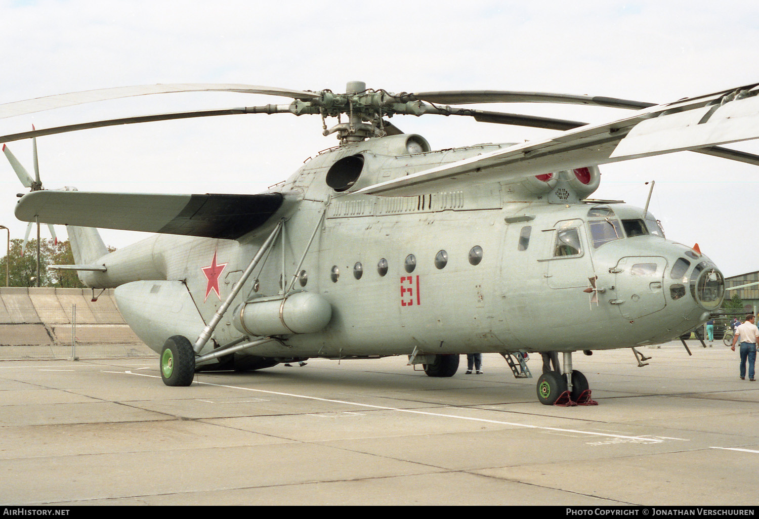Aircraft Photo of 61 red | Mil Mi-6 | Russia - Air Force | AirHistory.net #234867