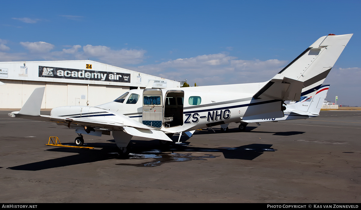 Aircraft Photo of ZS-NHG | Beech B60 Duke | AirHistory.net #234896