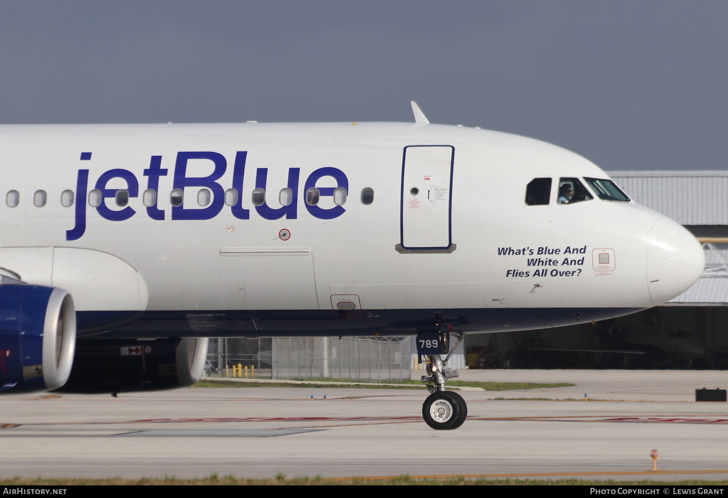Aircraft Photo of N789JB | Airbus A320-232 | JetBlue Airways | AirHistory.net #234926