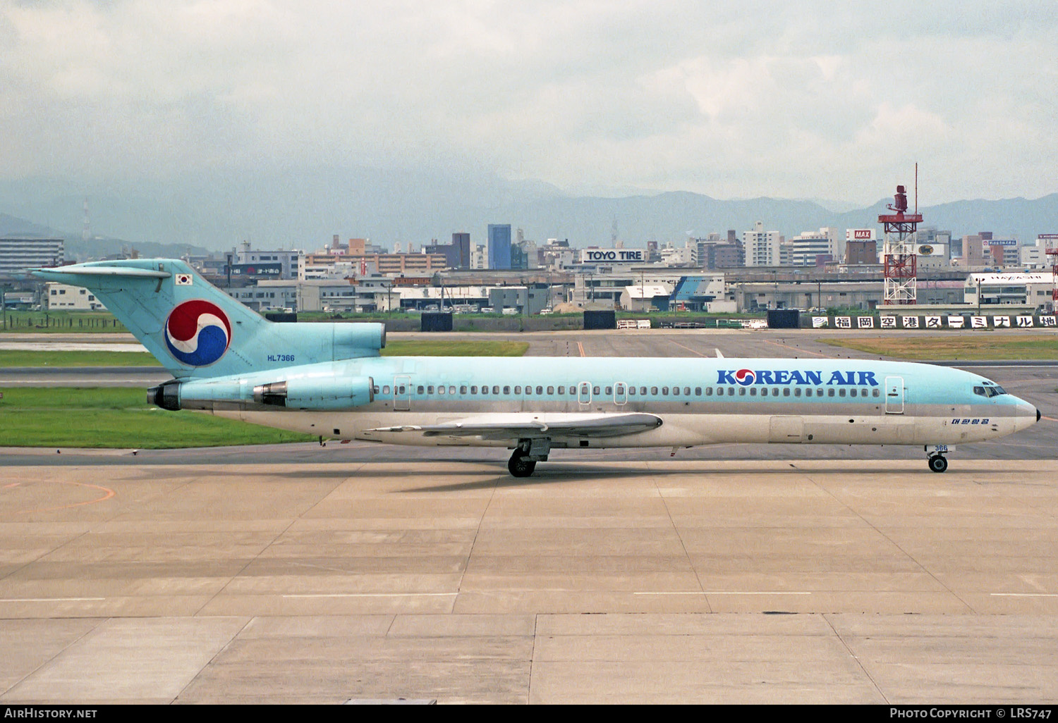 Aircraft Photo of HL7366 | Boeing 727-281/Adv | Korean Air | AirHistory.net #234947