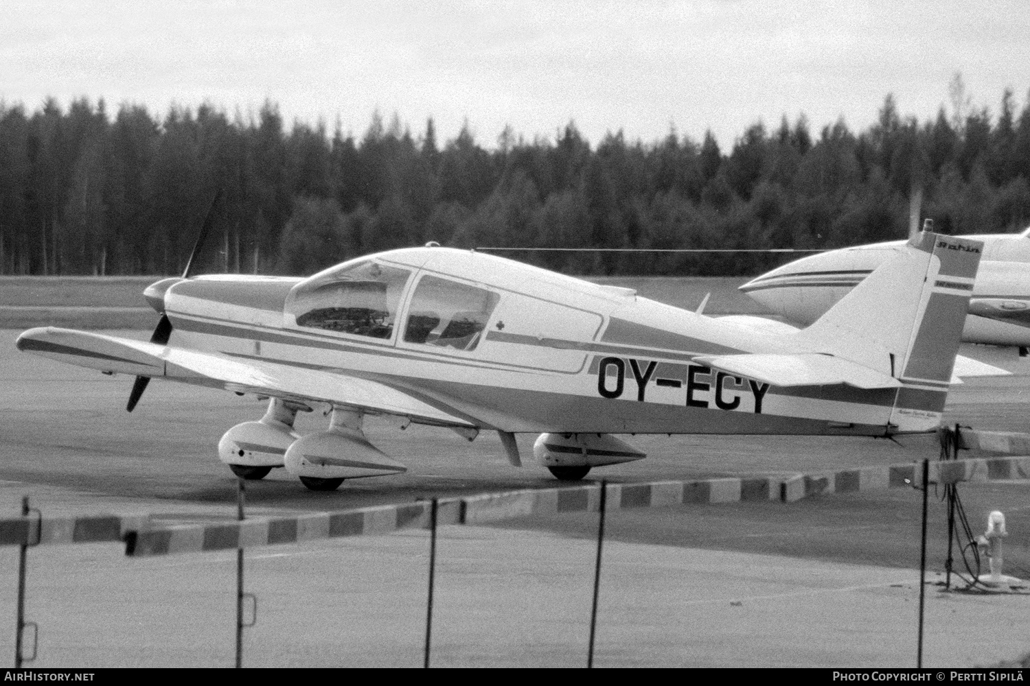 Aircraft Photo of OY-ECY | Robin HR100-210D Safari | AirHistory.net #235081